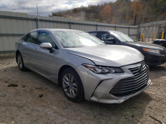 Salvage cars for sale from Copart West Mifflin, PA: 2019 Toyota Avalon XLE