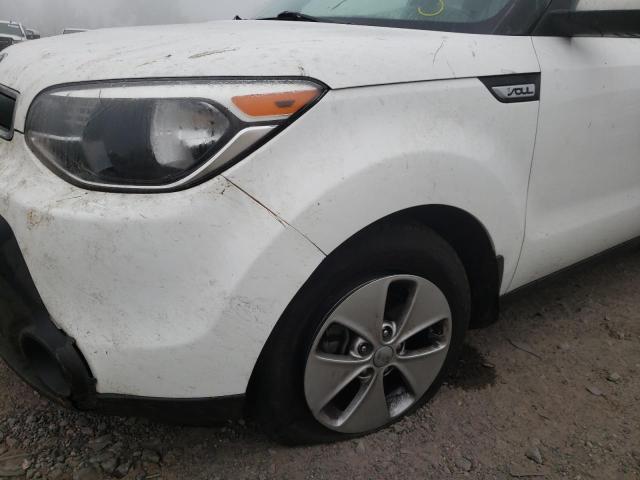KNDJN2A24F7813245 KIA Soul