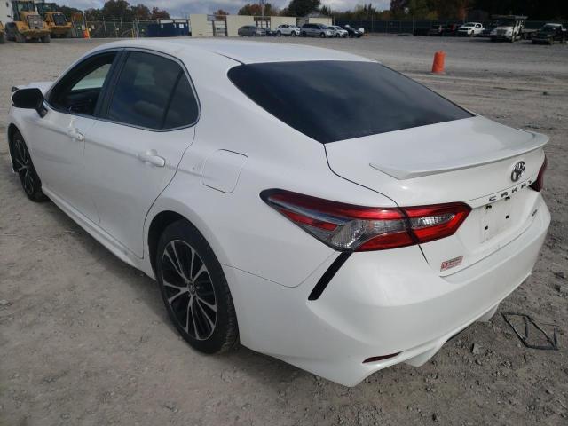 2018 TOYOTA UK 4T1B11HK5JU080161