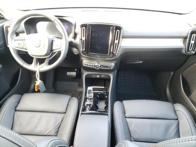 2023 VOLVO XC40 PLUS YV4L12UN8P2911443