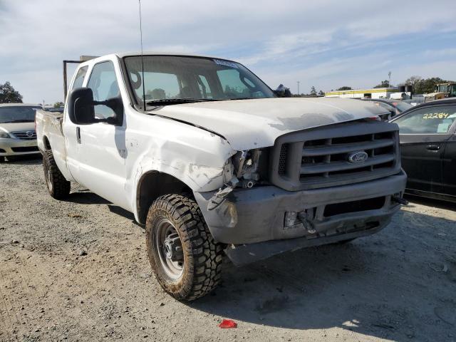 Salvage cars for sale from Copart Antelope, CA: 2003 Ford F250 Super