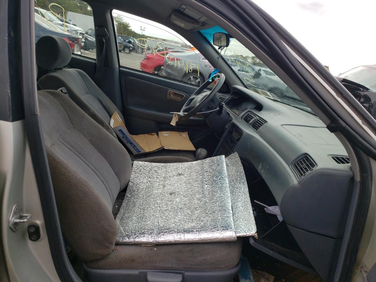 2000 Toyota Camry - Image 5