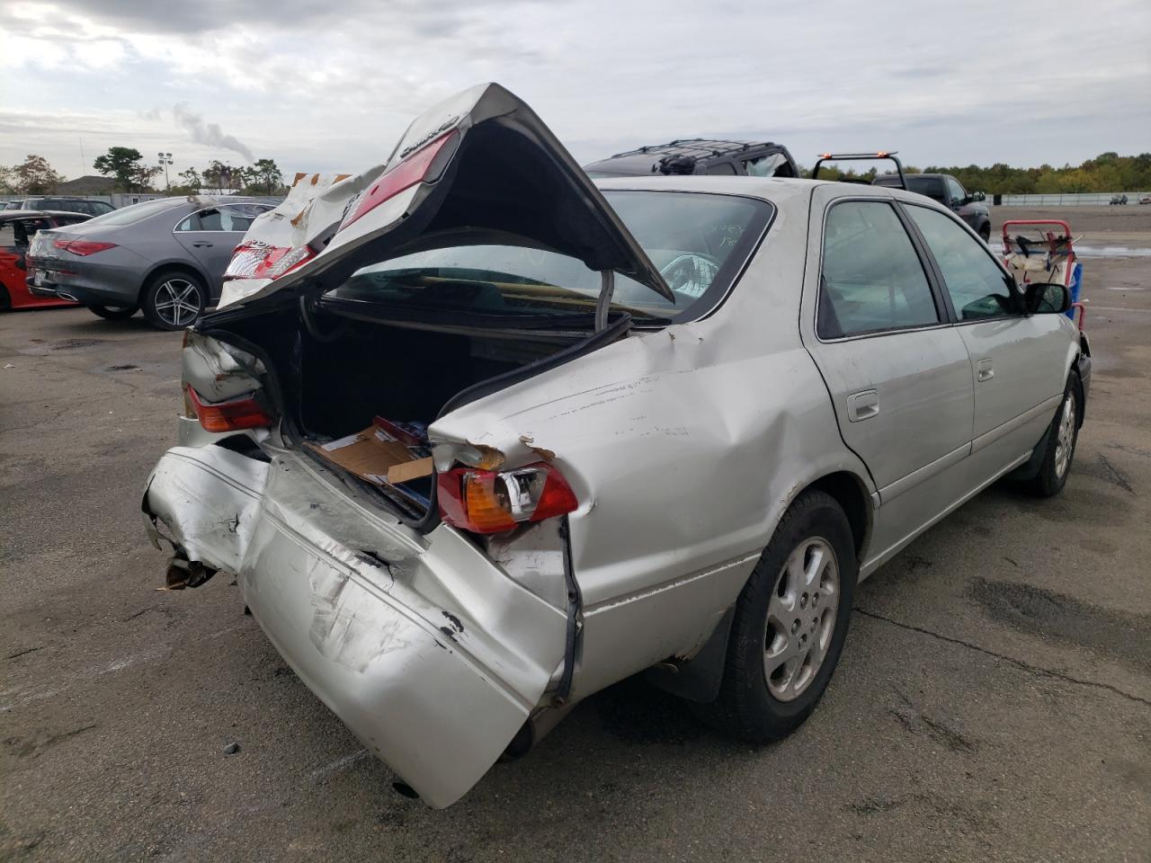 2000 Toyota Camry - Image 4