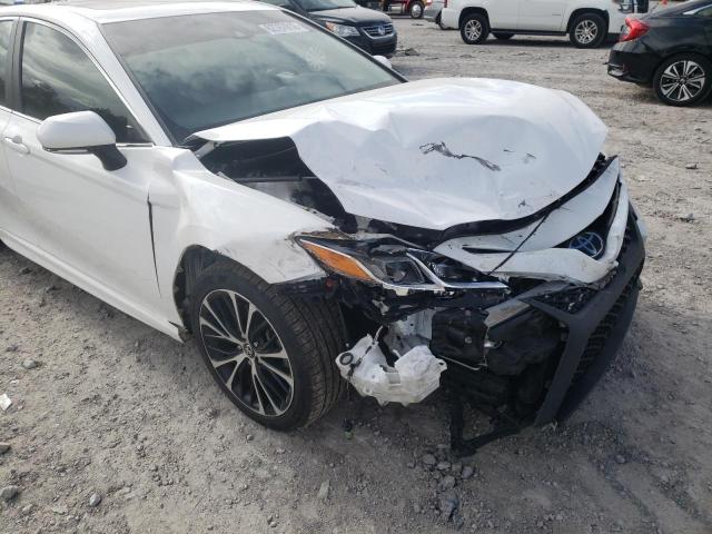 2018 TOYOTA UK 4T1B11HK5JU080161