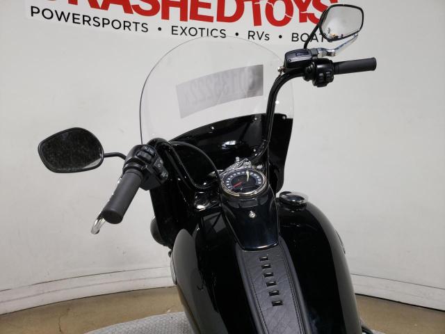 2022 HARLEY-DAVIDSON FLHCS 1HD1YBK17NB055442