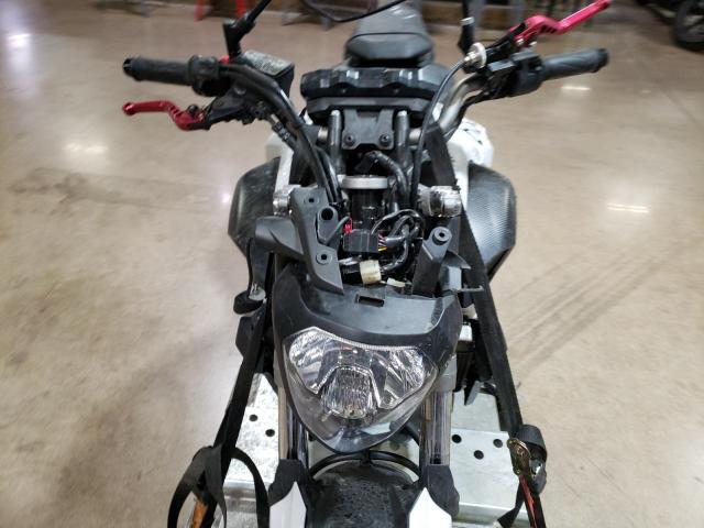 2015 YAMAHA FZ07 C JYARM06Y3FA001358