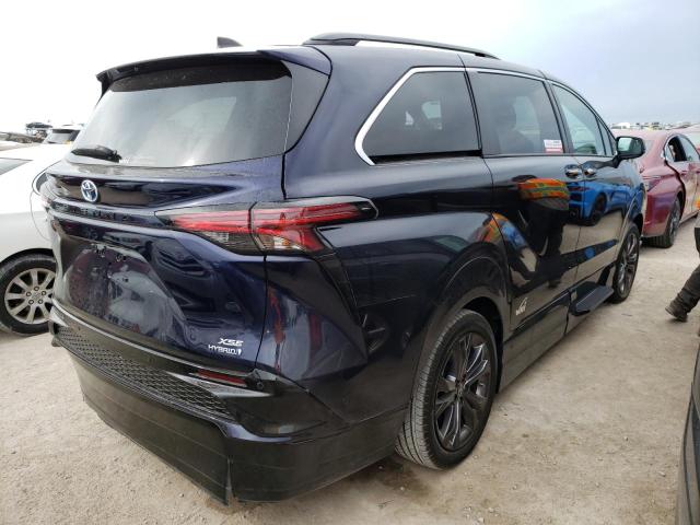 2022 TOYOTA SIENNA XSE 5TDDRKEC9NS104576