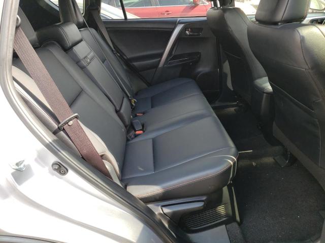 2018 TOYOTA RAV4 HV SE JTMJJREV7JD172434