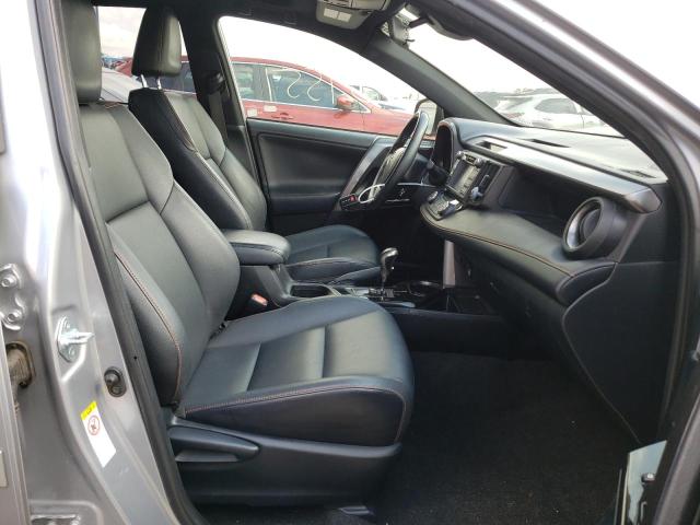 2018 TOYOTA RAV4 HV SE JTMJJREV7JD172434