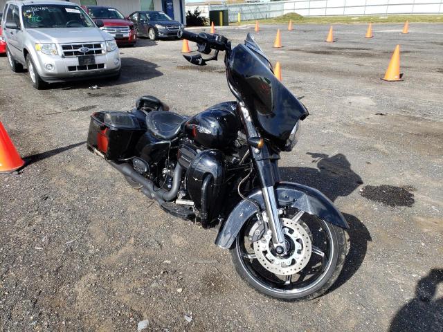 Salvage cars for sale from Copart Mcfarland, WI: 2016 Harley-Davidson Flhxse CVO