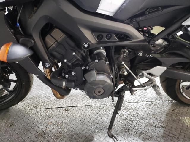 2017 YAMAHA FZ09 JYARN53E6HA002110