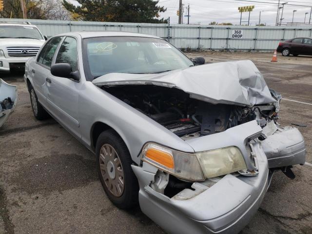 Salvage cars for sale from Copart Moraine, OH: 2004 Ford Crown Victoria