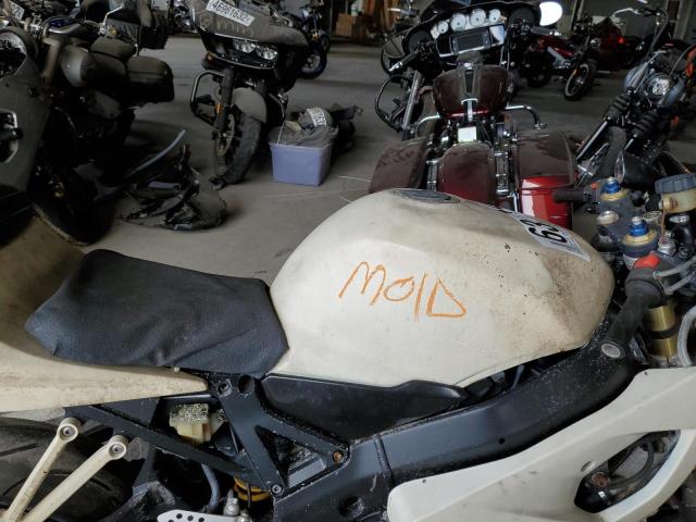 2011 SUZUKI 1100 - JS1GR7JA442102488