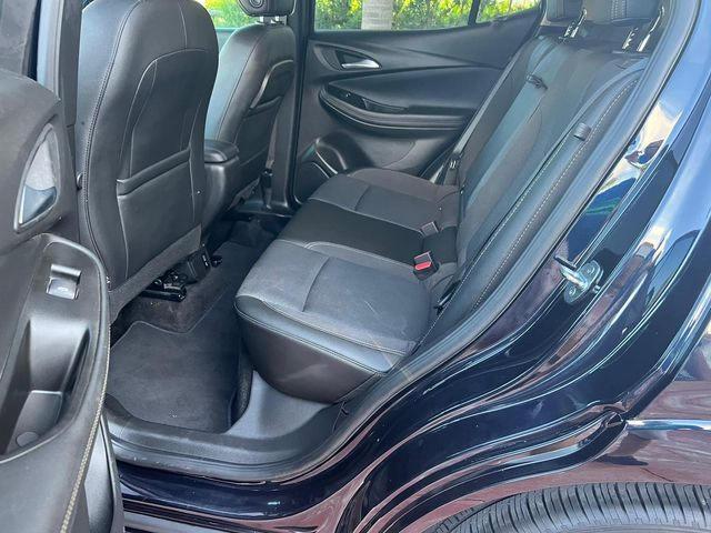 VIN: KL4MMDS21MB057386 Auction: COPART Lot: 64553452 Location: FL - MIAMI SOUTH KL4MMDS21MB057386 BUICK ENCORE 2021 BLACK Photo 8