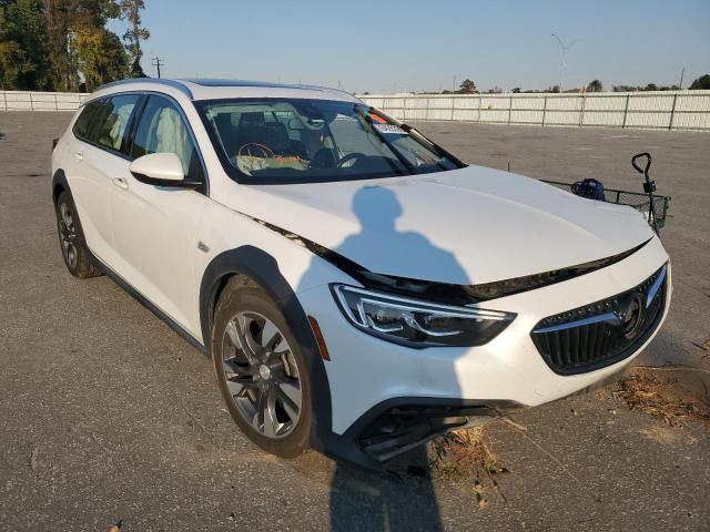 2018 Buick Regal TourX Essence