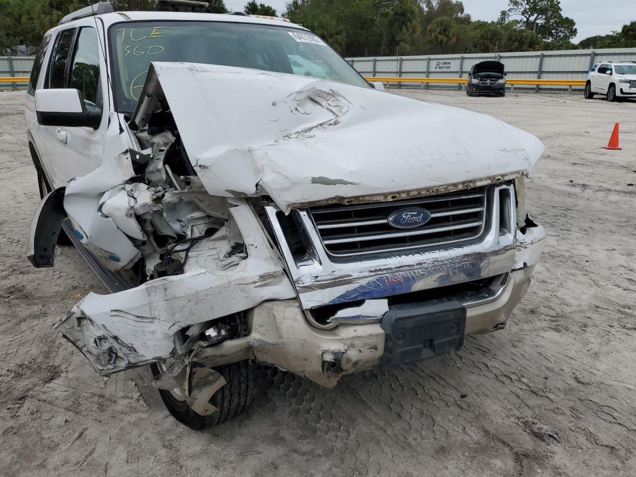 2006 Ford Explorer Eddie Bauer VIN: 1FMEU74826UA76240 Lot: 64072082