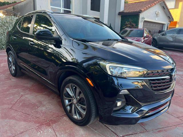 VIN: KL4MMDS21MB057386 Auction: COPART Lot: 64553452 Location: FL - MIAMI SOUTH KL4MMDS21MB057386 BUICK ENCORE 2021 BLACK Photo 3