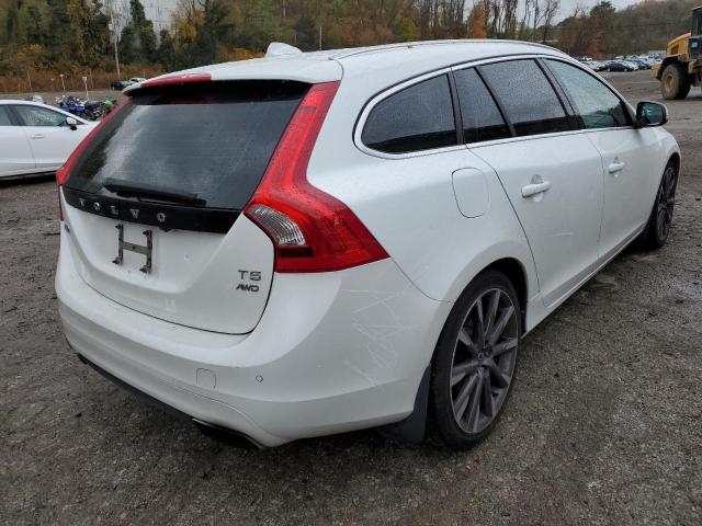 2015 VOLVO V60 PREMIE YV1612SC1F1197378