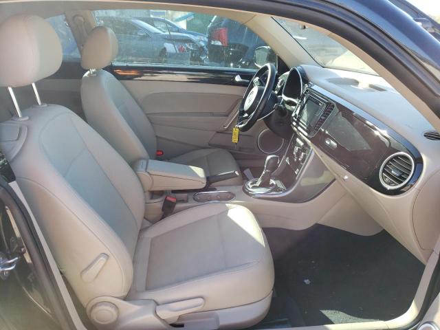 2018 VOLKSWAGEN BEETLE SE 3VWJD7AT5JM714230