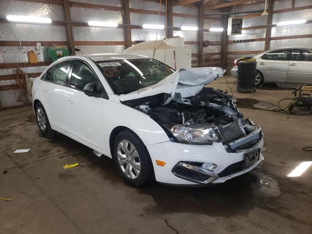 Salvage cars for sale from Copart Pekin, IL: 2015 Chevrolet Cruze LS