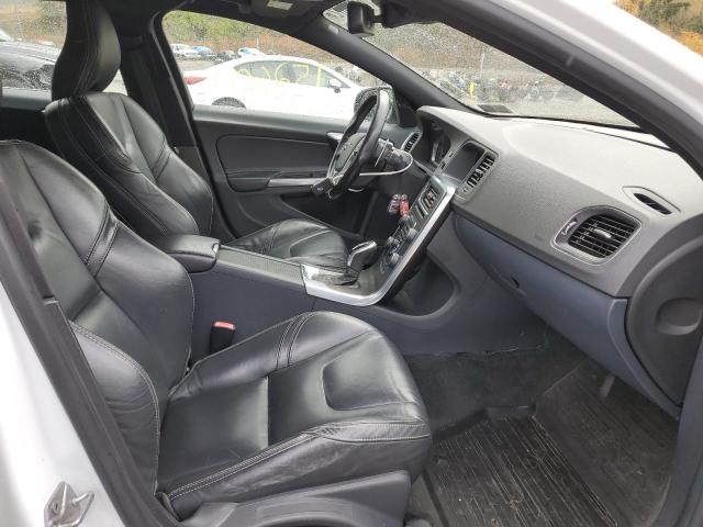 2015 VOLVO V60 PREMIE YV1612SC1F1197378