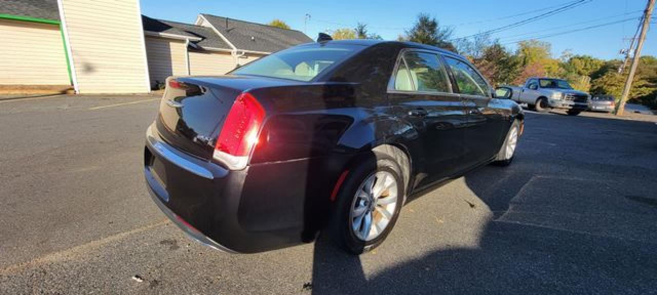 2015 Chrysler 300 Limited VIN: 2C3CCAAG4FH807202 Lot: 64553312