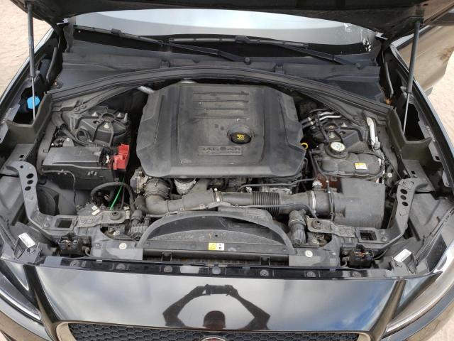 SADCJ2FN1JA272615 Jaguar F-pace Premium