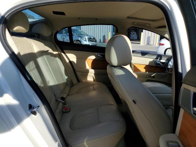 SAJWA05B59HR26413 Jaguar XF LUXURY