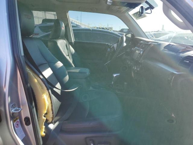 2018 TOYOTA 4RUNNER SR - JTEBU5JR4J5516319