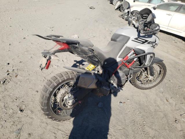 2019 DUCATI MULTISTRAD ZDMAAEDT5KB000705