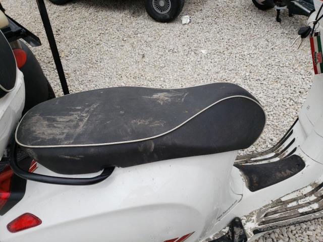 2021 PIAGGIO SCOOTER ZAPM818G5M5801998