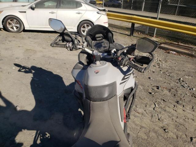2019 DUCATI MULTISTRAD ZDMAAEDT5KB000705