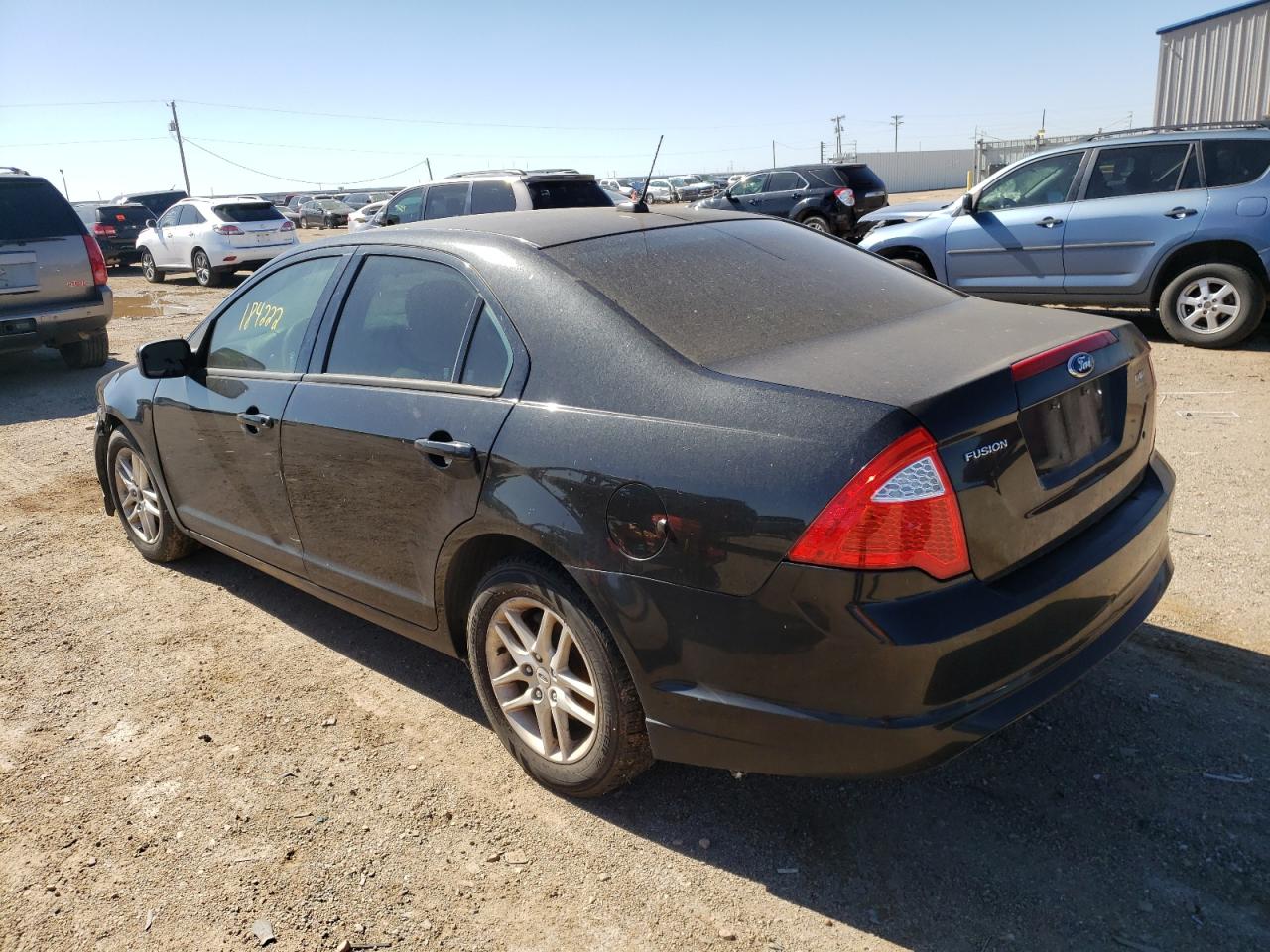 2011 Ford Fusion S VIN: 3FAHP0GA5BR172675 Lot: 64080102