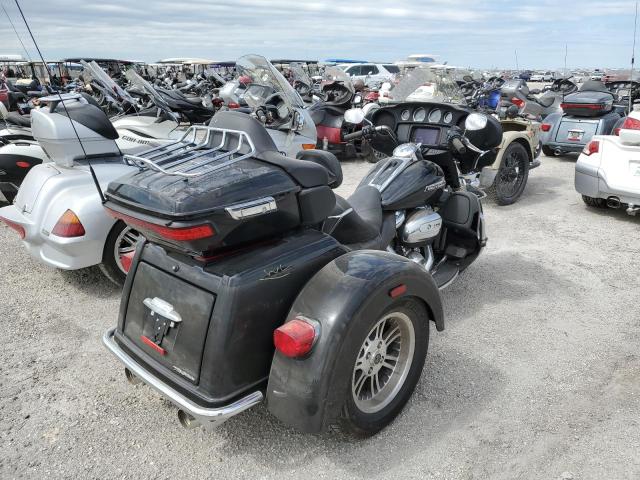 2021 HARLEY-DAVIDSON FLHTCUTG 1HD1MAF11MB856480