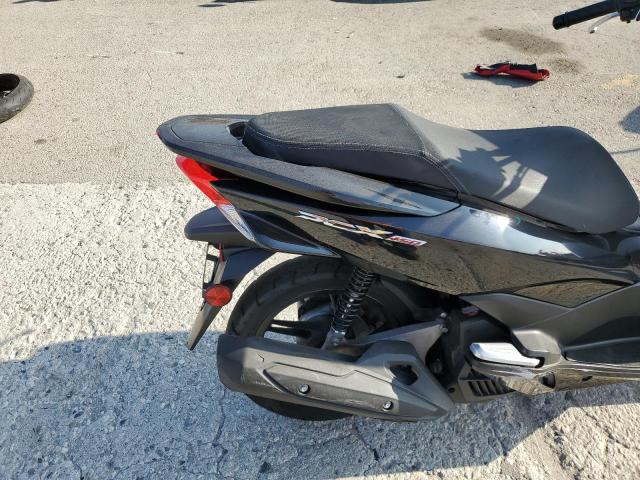 2015 HONDA PCX 150 RLHKF1806FY002217