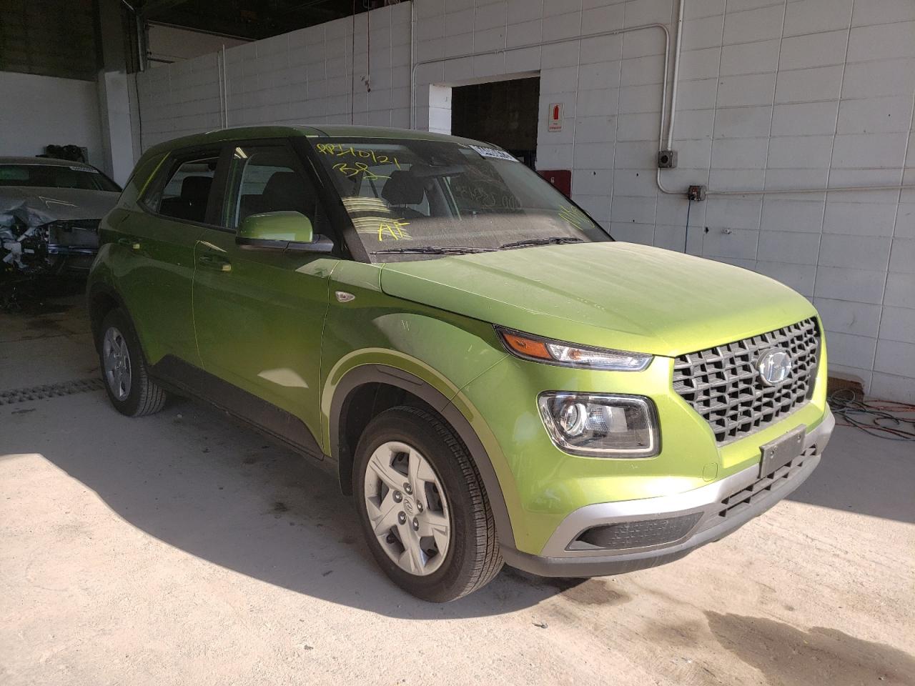 KMHRB8A34LU027381 HYUNDAI VENUE 2020