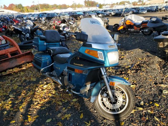 Salvage motorcycles for sale at New Britain, CT auction: 1995 Kawasaki ZG1200