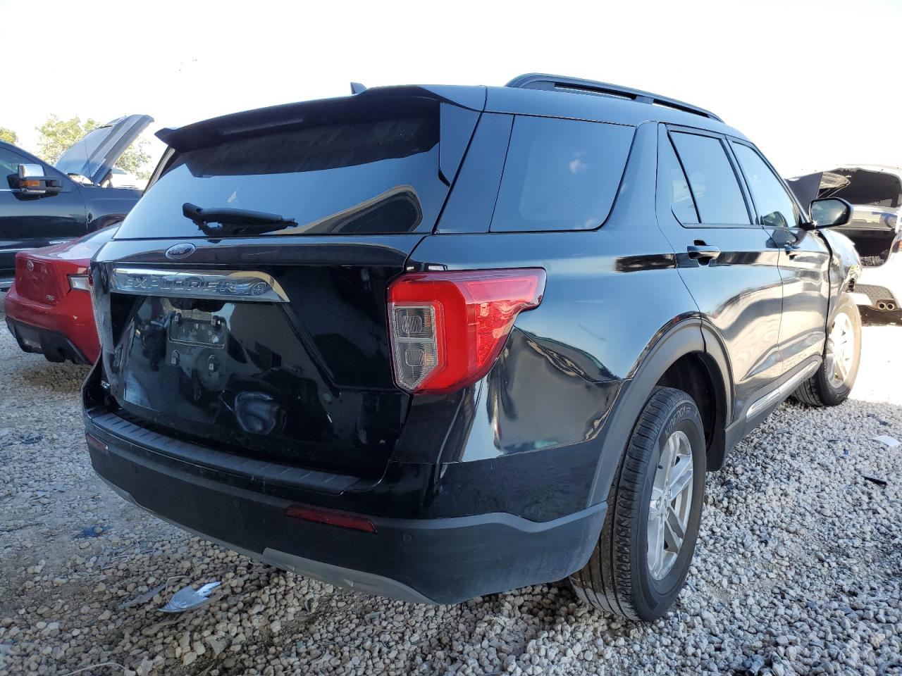 FORD EXPLORER 2021 VIN 1FMSK7DH1MGB12312 фото 4