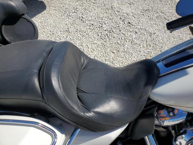 2017 HARLEY-DAVIDSON FLHTK SHRI 1HD1KND15HB672472
