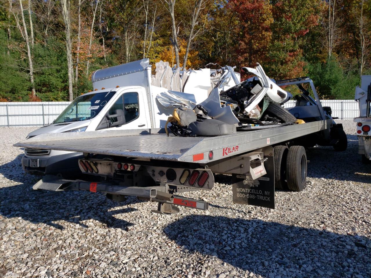 2019 Chevrolet Silverado Medium Duty VIN: 1HTKJPVKXKH827732 Lot: 60328744