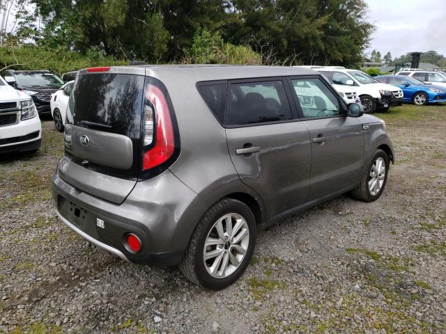 VIN KNDJP3A51J7546357 2018 KIA SOUL no.4