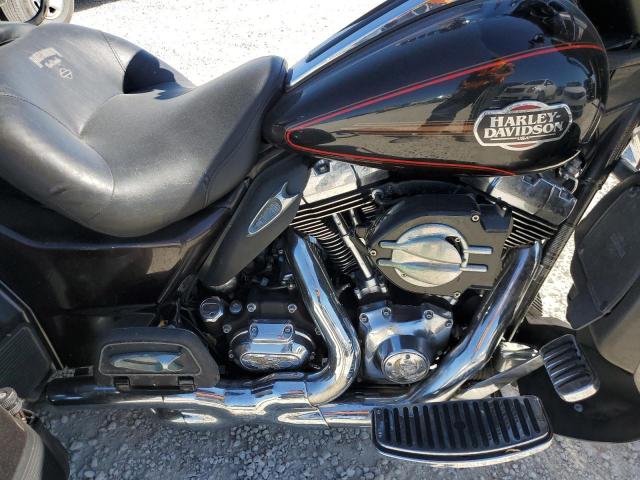 2011 HARLEY-DAVIDSON FLHTCUTG 1HD1MAM14BB855386