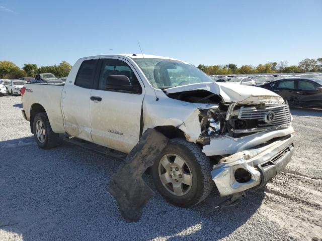 Salvage cars for sale from Copart Wichita, KS: 2010 Toyota Tundra DOU