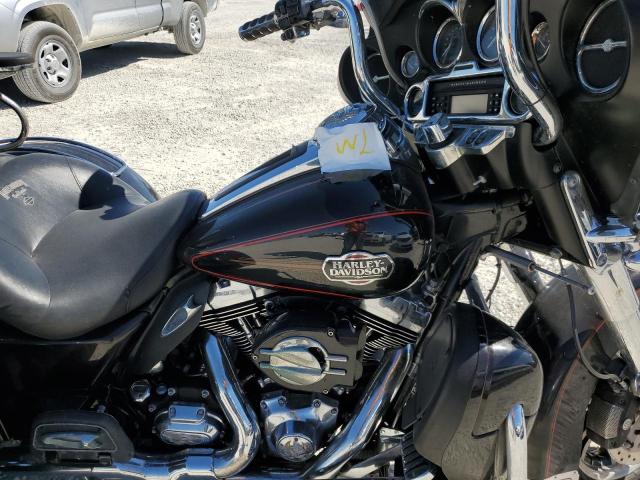 2011 HARLEY-DAVIDSON FLHTCUTG 1HD1MAM14BB855386