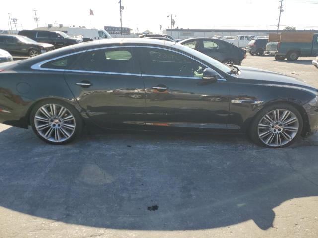 2017 JAGUAR XJ SAJXJ1GD0H8W08383