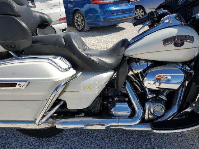 2017 HARLEY-DAVIDSON FLHTK SHRI 1HD1KND15HB672472