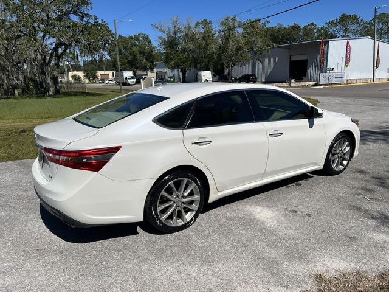 4T1BK1EB4EU125954 2014 Toyota Avalon Base