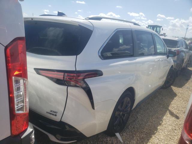 2021 TOYOTA SIENNA XSE - 5TDDRKECXMS040577