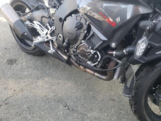 2017 YAMAHA FZ10 C JYARN48YXHA000213