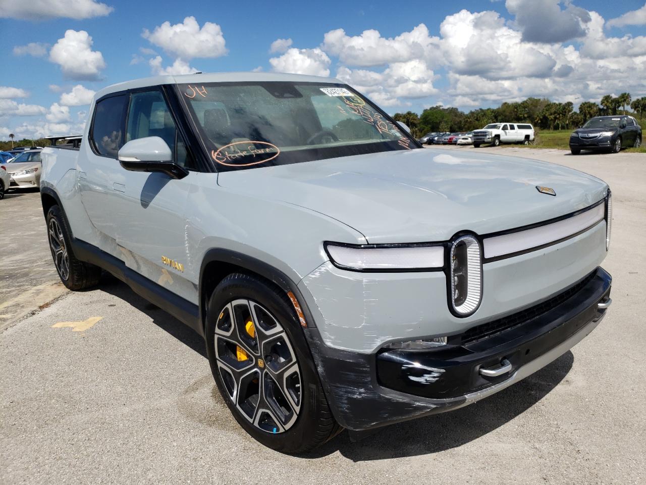 7FCTGAAA2NN008806 RIVIAN R1T LAUNCH 2022